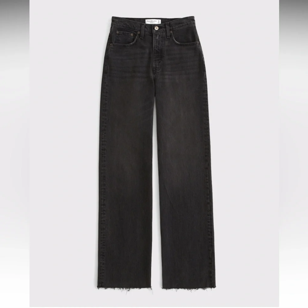 Abercrombie & Fitch, High Rise 90s Relaxed Jean - size 30 (10) extra long - Picture 6 of 14